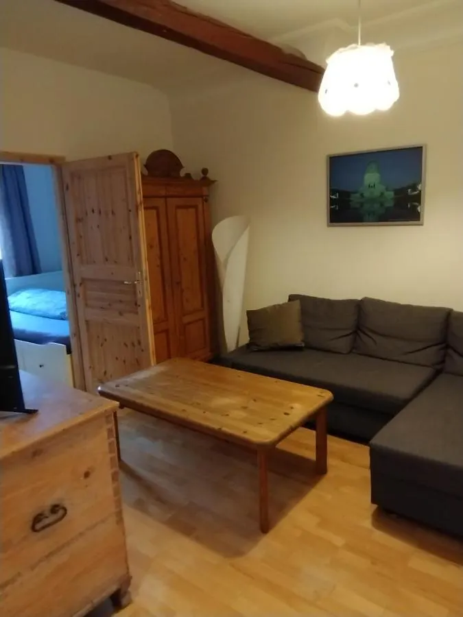 2 Ferienwohnungen In Einem Haus 2 Km Vom Zentrum Leipzigs Германия