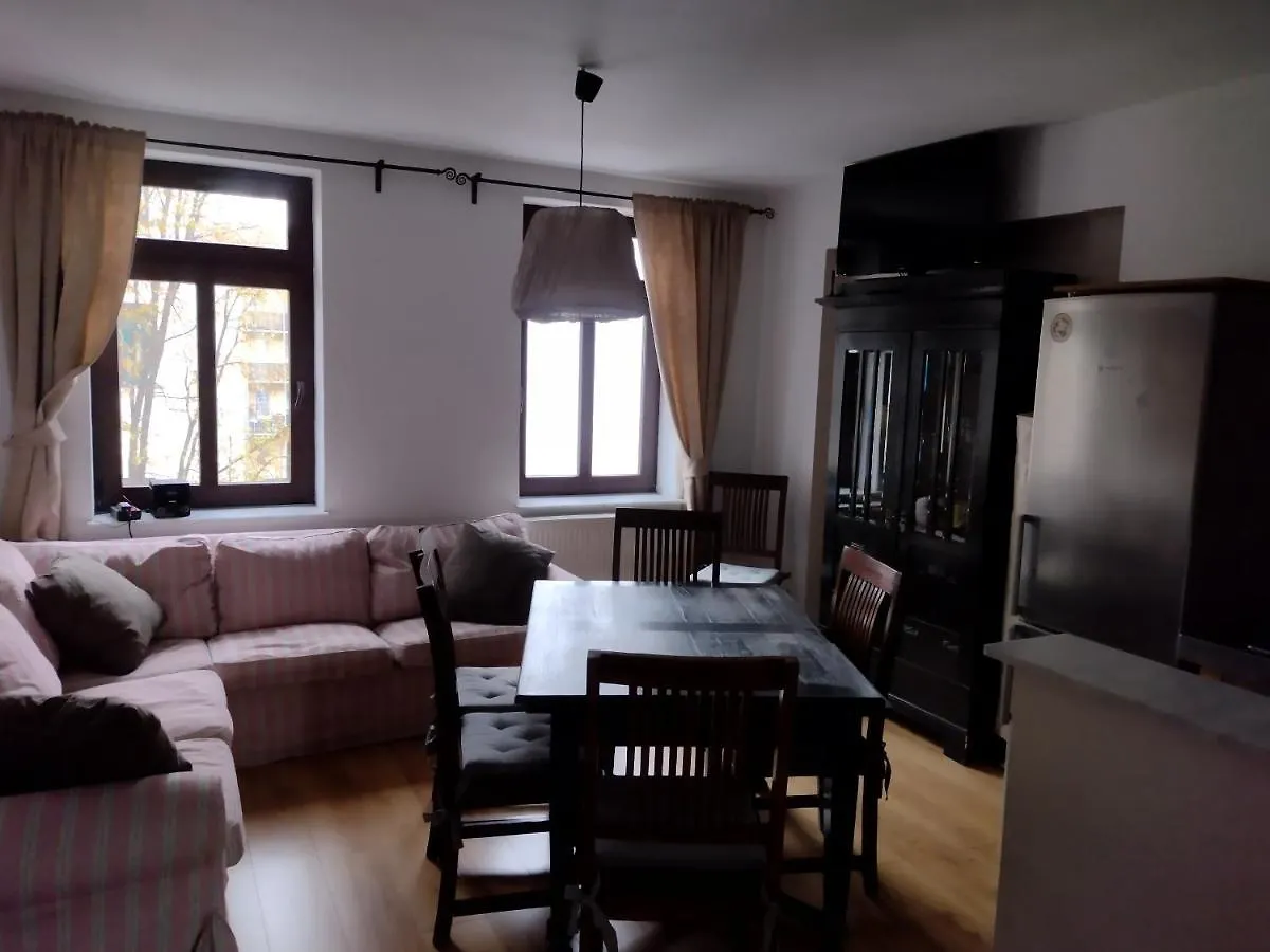 2 Ferienwohnungen In Einem Haus 2 Km Vom Zentrum Leipzigs